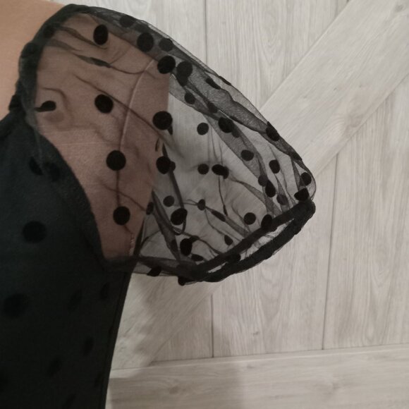AMBIANCE-NWT Black Sheer Lace Polka Dot Puff Sleeve Elegant Mesh Top-Size-M - Picture 7 of 12
